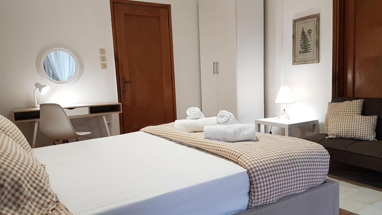 Apricot Apartment - Athens Center, 6 Bd, 2.5 Bath Exterior photo