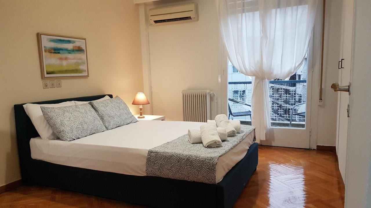 Apricot Apartment - Athens Center, 6 Bd, 2.5 Bath Exterior photo