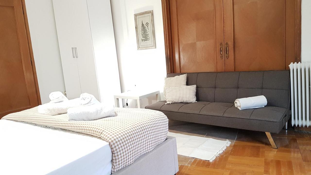 Apricot Apartment - Athens Center, 6 Bd, 2.5 Bath Exterior photo